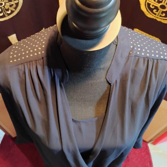 Oasis faux wrap metal faceted long sleeve blouse in blue, size 8 (small) - Picture 6 of 12